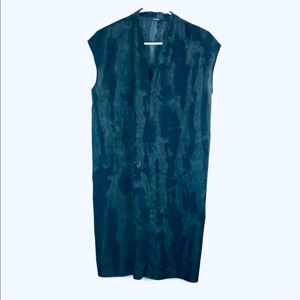 TAHARI shift dress